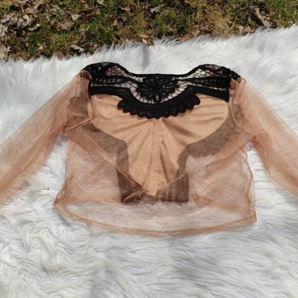 Forever 21 Size Small S Sheer Light Carmel Brown Black Cropped Crochet Festival - Picture 12 of 16
